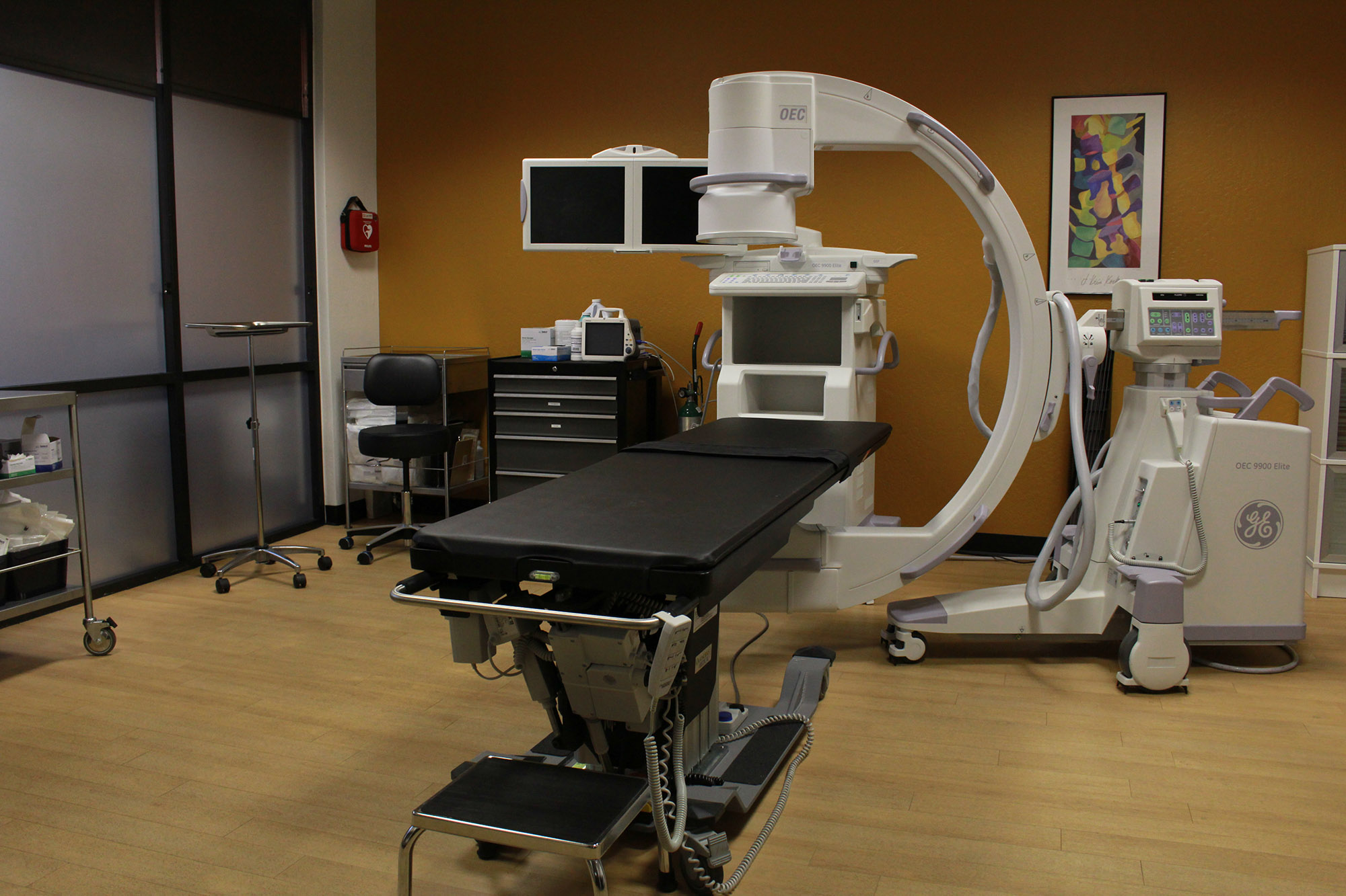medical equipment in a room